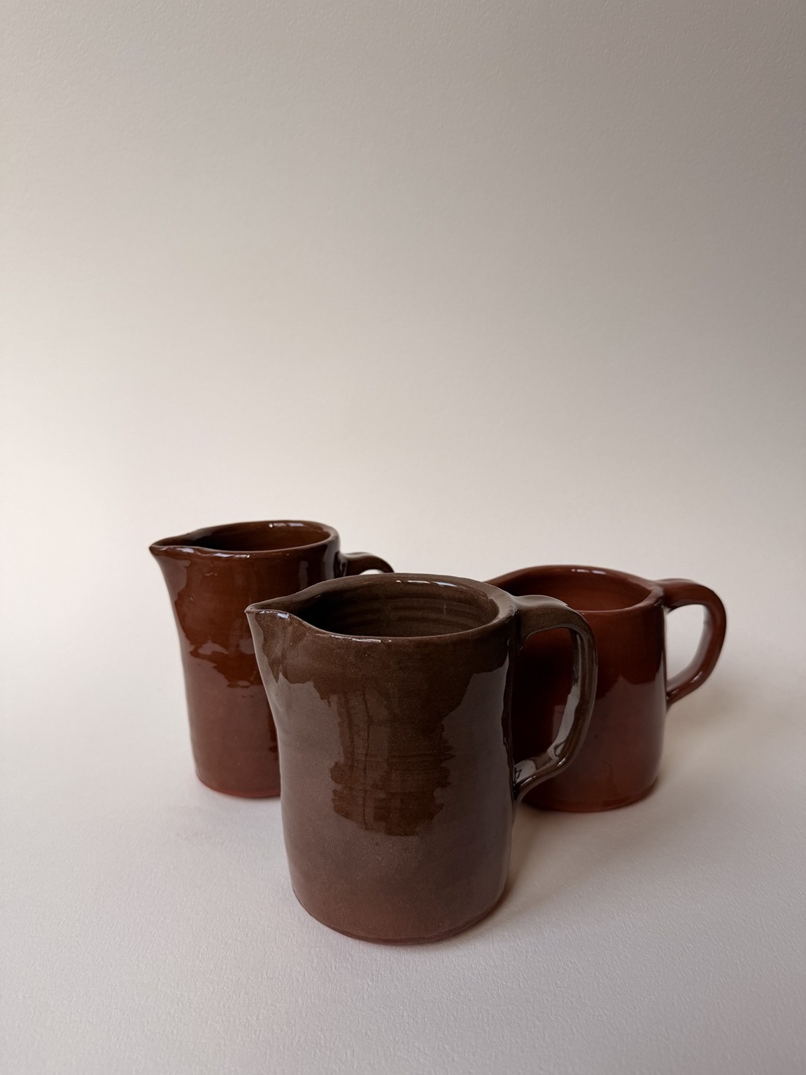 Red-brown Pouring Jugs